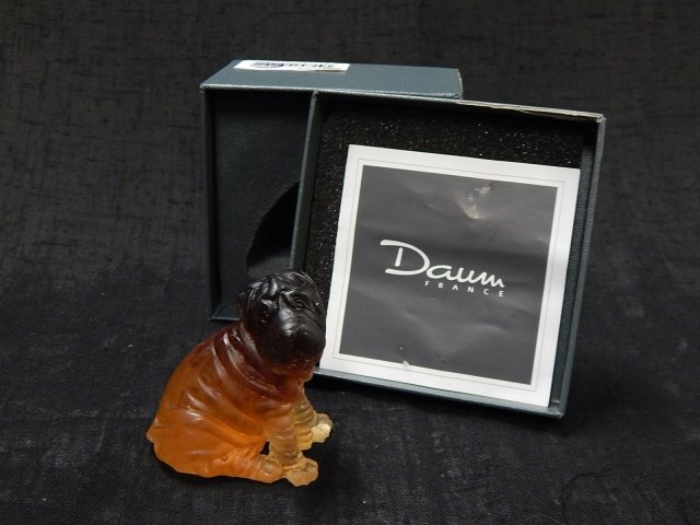 DAUM FRANCE HOUND DOG: AMBER CHIEN SHARPEI. 2 3/4" TALL.