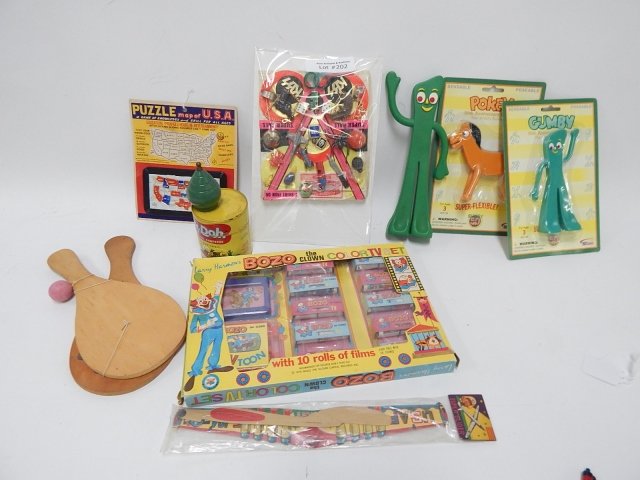COLLECTION OF GUMBY TOYS: BOZO, PUZZLES. CONDITION AS SHOWN.