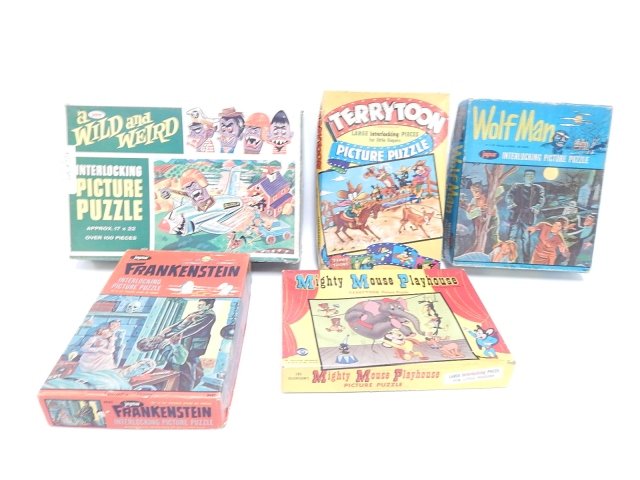 TERRY TOONS, WOLFMAN, FRANKENSTEIN PUZZLES: ALSO MIGHTY MOUSE. ALL PIECES ARE THERE. CONDITION AS SHOWN.