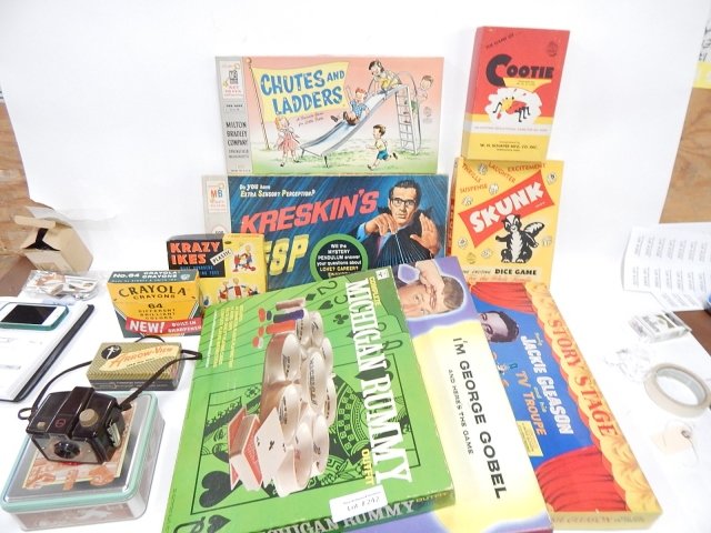 A COLLECTION OF BOARD GAMES: CONDITION AS SHOWN. CHUTES AND LADDERS, JACKIE GLEASON, COOTIE, AND MORE.