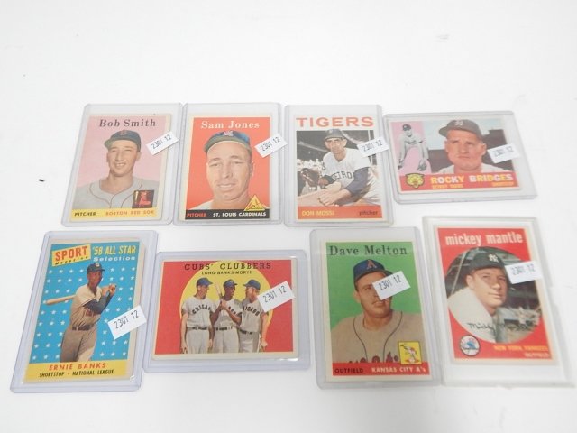 8 BASEBALL CARDS (1 of 3)