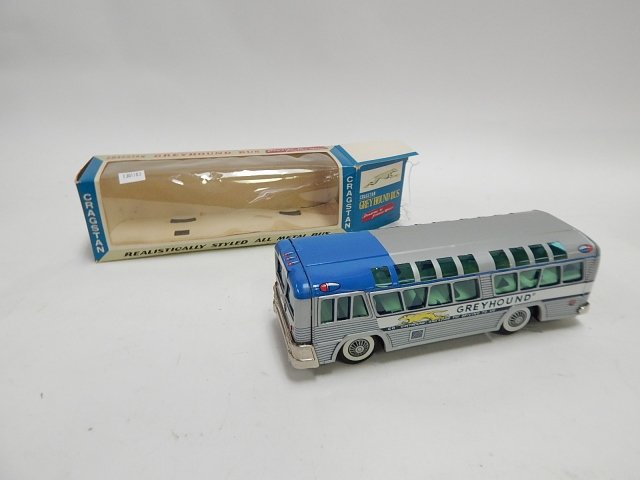 GREYHOUND BUS NEW IN BOX: FRICTION BUS MADE BY CRAIGSTAN.