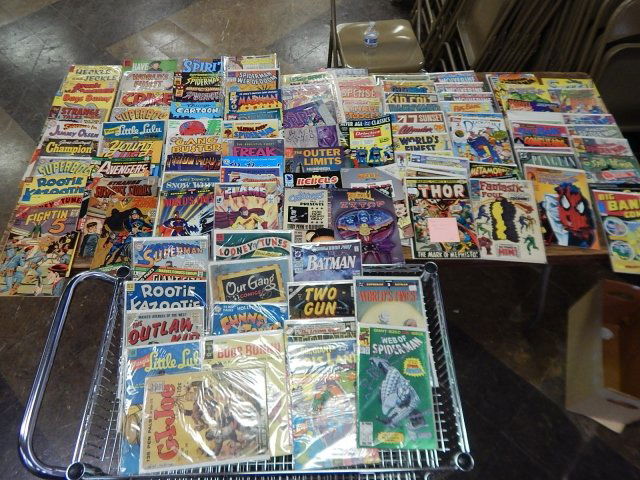 COMIC BOOK COLLECTION (1 of 9)