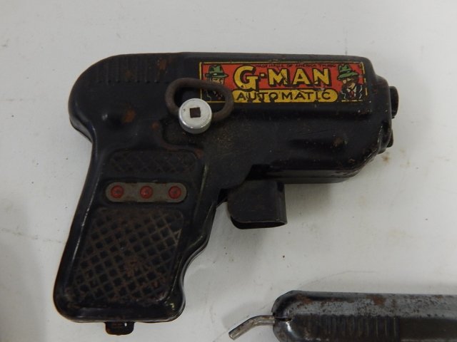 THREE TOY PISTOLS: FAIR CONDITION.