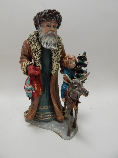 BAVARIAN DUNCAN ROYALE FIGURINE: 10" TALL