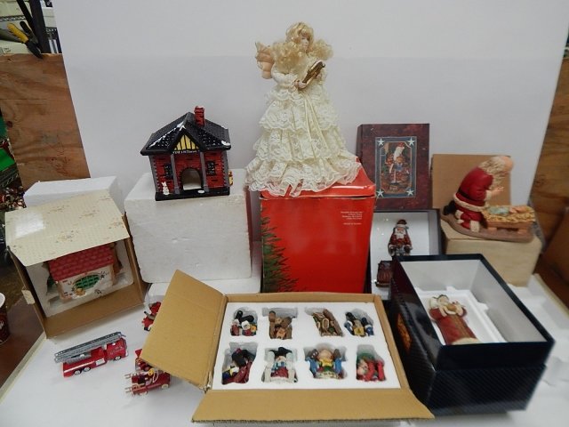 LOT OF MISC CHRISTMAS ORNAMENTS & COLLECTABLES: ANGEL, SANTA WITH BABY JESUS, COTTAGES, FIRE STATION AND MORE!