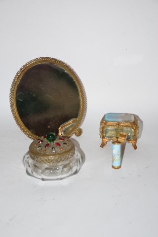 DRESSER BOXES AND MIRROR: JEWELED POWDER BOX MARKED HEISEY, MIRROR, LIGHTER, SOUVINEER BOX