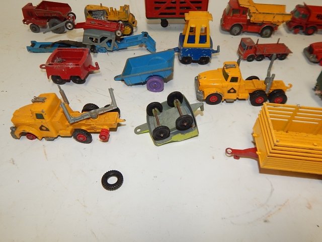 LOT OF TRUCKS AND CARS: LOT OF CARS AND TRUCKS, SOLD AS IS. INCLUDES LESNEY, CORGI, MATCHBOX, TIN TOYS.