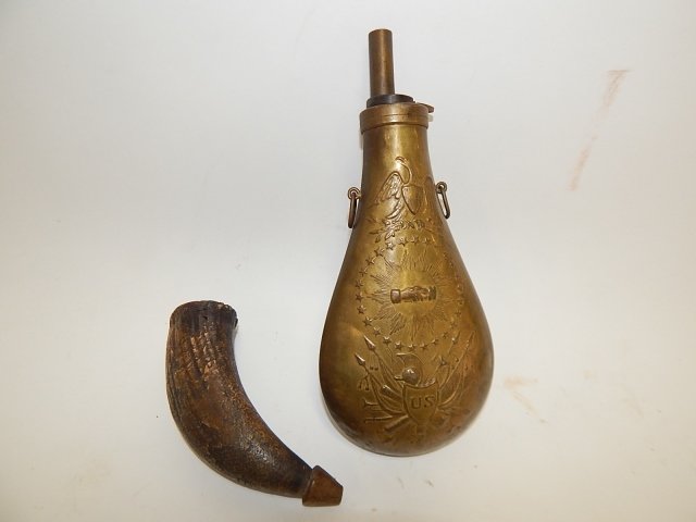 CIVIL WAR POWDER HORN (1 of 2)
