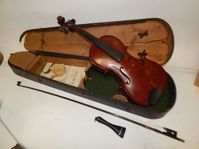 M.A. OYEN 1928 VIOLIN: AS IS. WITH CASE