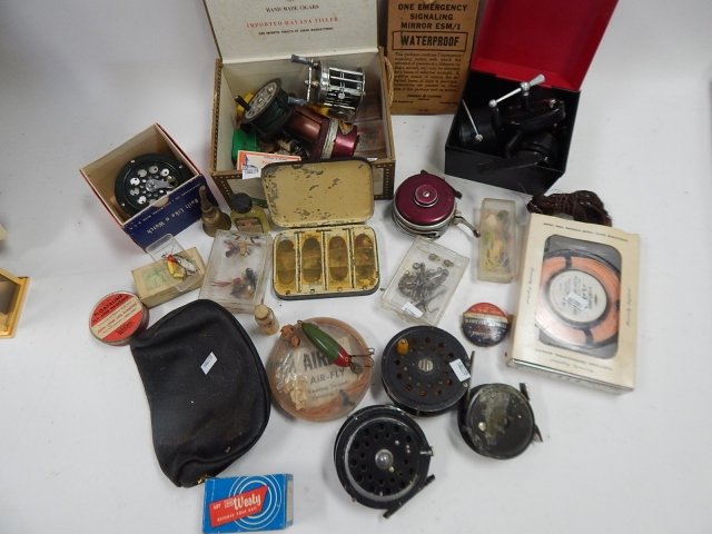 LOT OF GARCIA  FISHING REEL, AND ASSORTED GEAR (1 of 6)