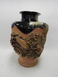 SUMIDA GAWA MONUMENTAL VASE