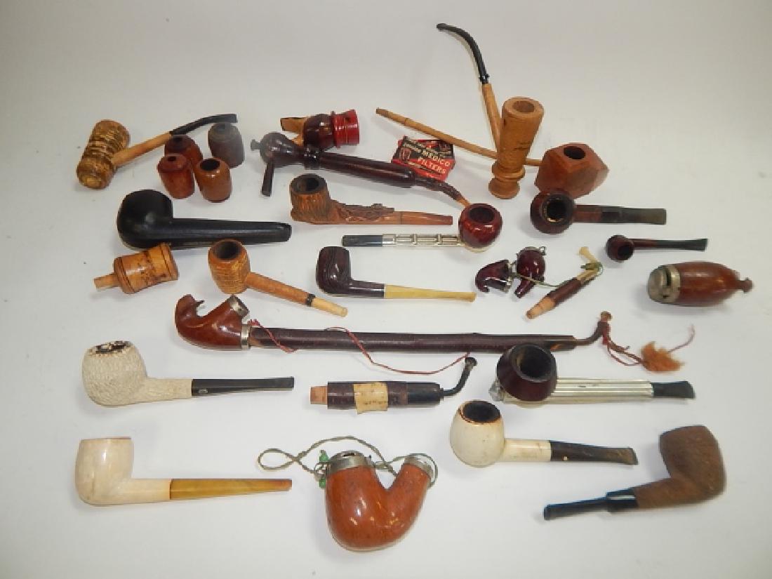 COLLECTION OF SMOKING PIPES AND PARTS: SMOKING PIPES, PARTS, AND CASE