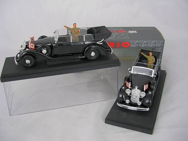 RIO - 2x Führerwagen: 2 rare RIO " Führerwagen "- Mercedes-Benz 770K 1942 with A.H. figure - one model with original box