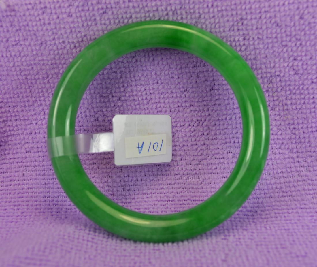 CHINESE TOP CARVED CERTIFIED GREEN JADE BANGLE (1 of 3)