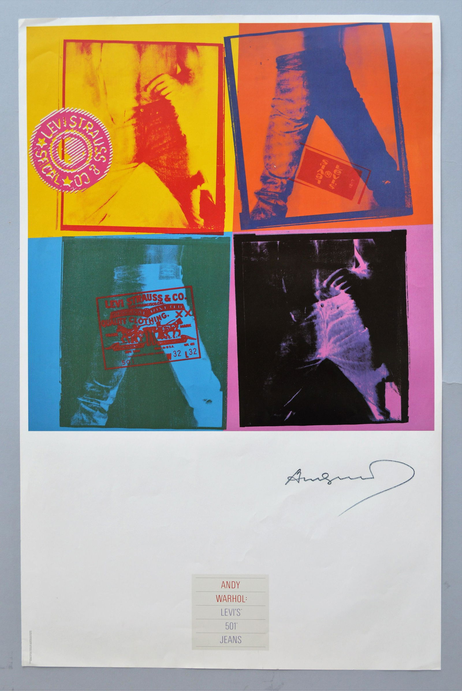 ANDY WARHOL 2 DOLLAR US CURRENCY BILL SIGNED 1976: ANDY WARHOL SIGNED 2 DOLLAR US CURRENCY BILL. CIRCA 1976. EXCELLENT CONDITION.