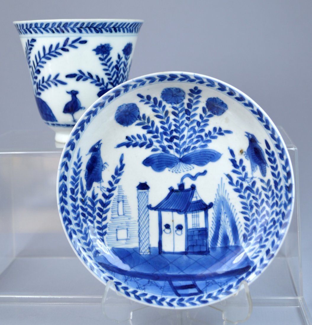 CHINESE KANGXI PORCELAIN LARGE CUP+SAUCER SET CA (1 of 8)