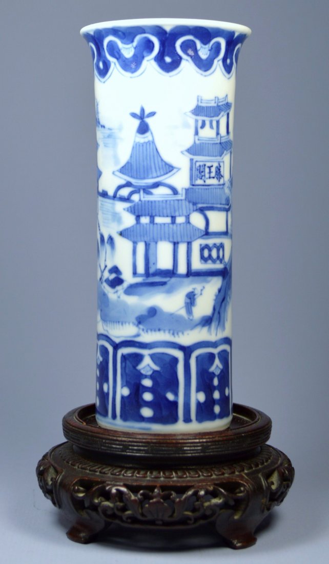 CHINESE CYLINDRICAL QIANLONG VASE CA 18TH C (1 of 7)