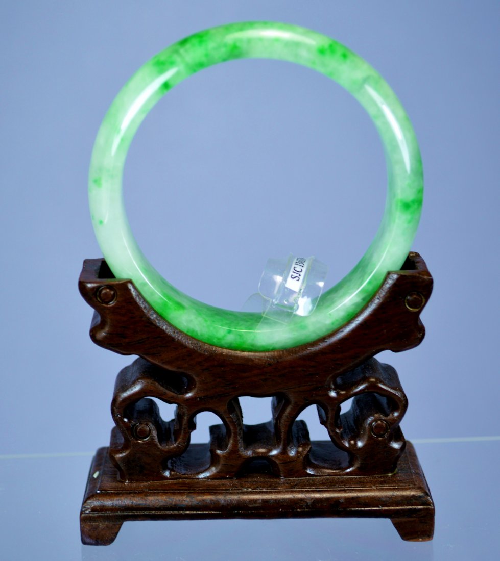 CHINESE CERTIFIED TOP JADE BANGLE (1 of 8)