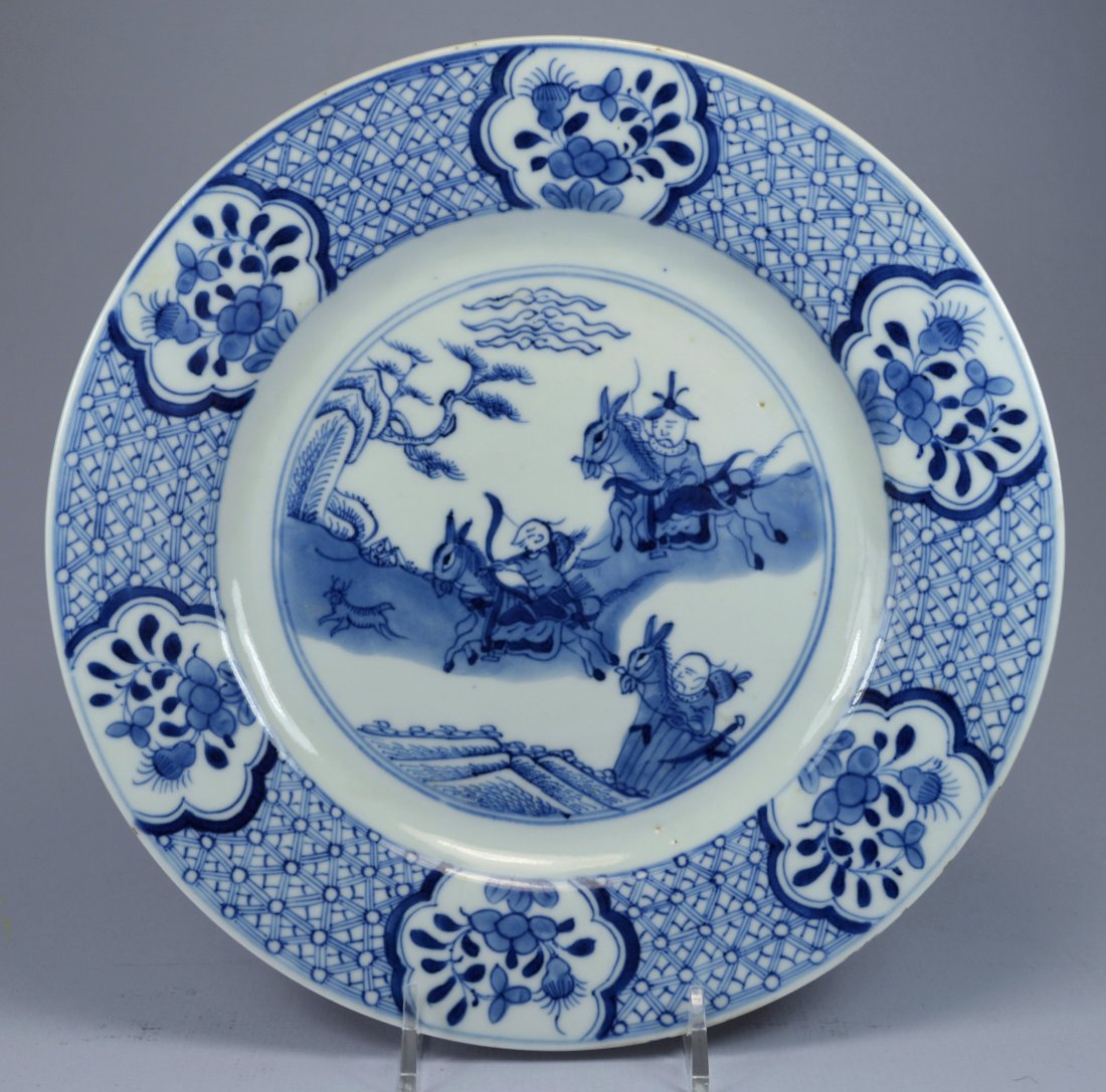 CHINESE PORC FIGURAL PLATE CA. 17 TH C KANGXI (1 of 6)