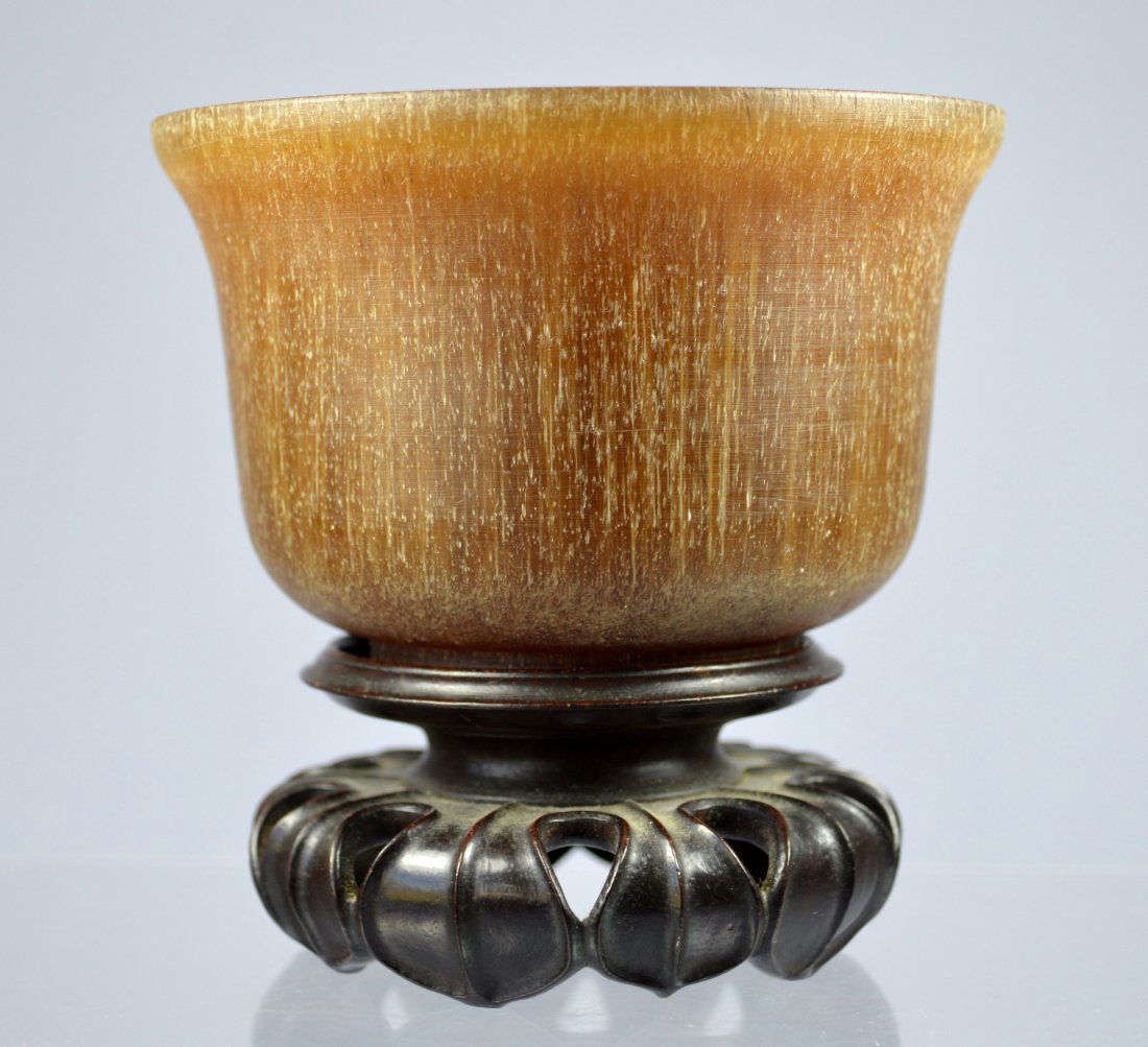 CHINESE CARVED FOOTED CUP POSSIBLE RHINOCEROS HORN (1 of 5)