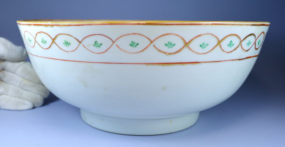 CHINESE LARGE PORC ISLAMIC BOWL CA.1780 (1 of 7)