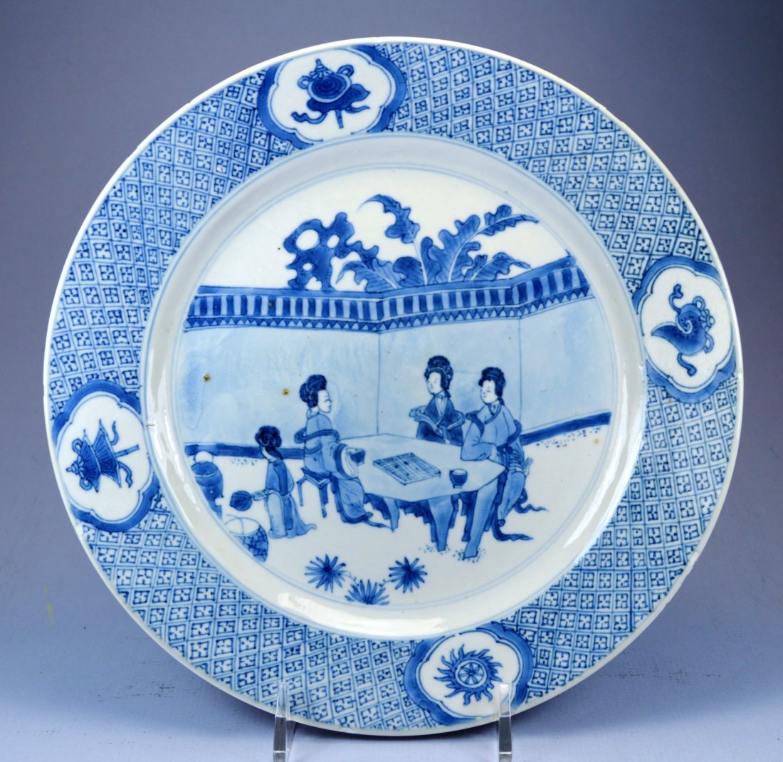 CHINESE PORC CHENGHUA FIGURAL PLATE CA. 15-16TH C (1 of 7)