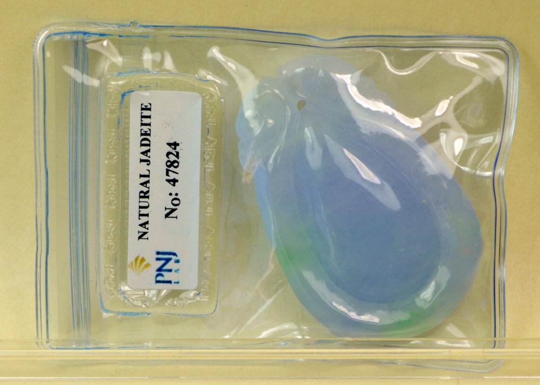 CHINESE CERTIFIED TOP CERTIFIED LAVENDER CARVED JADE (1 of 4)