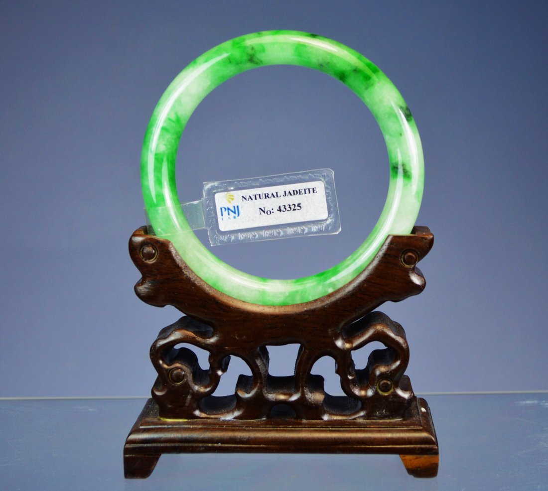 TOP CERTIFIED GREEN JADE BANGLE STUNNING (1 of 5)