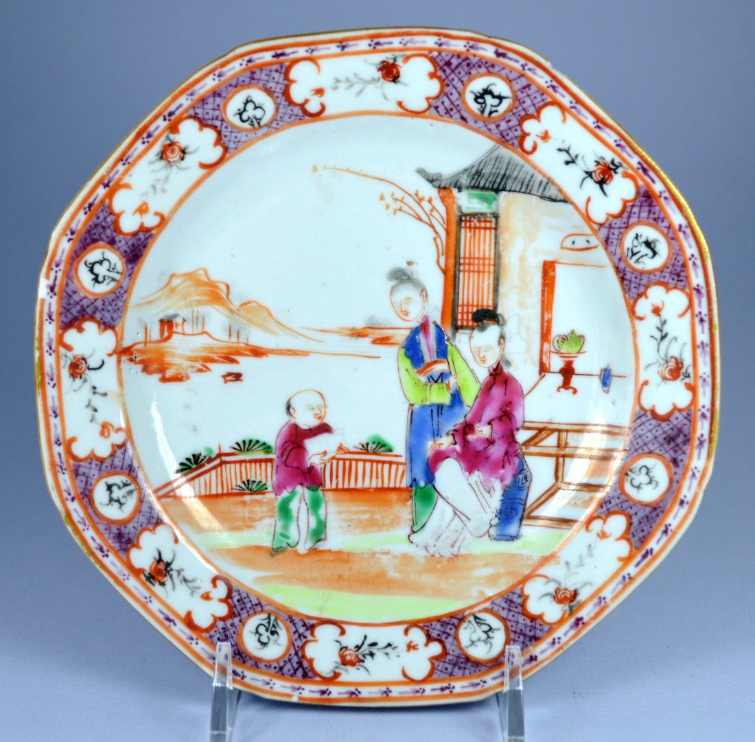CHINESE QIANLON MANDARIN PORC PLATE CA 1780'S (1 of 3)