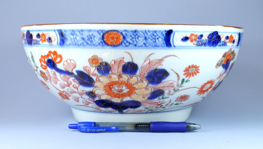 CHINESE QIANLONG VERY LARGE PORC BOWL 18TH C (1 of 8)