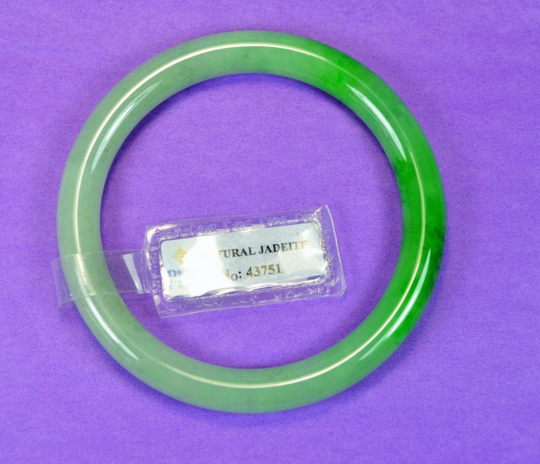 CHINESE CERTIFIED TOP JADE BANGLE (P-43751) (1 of 3)