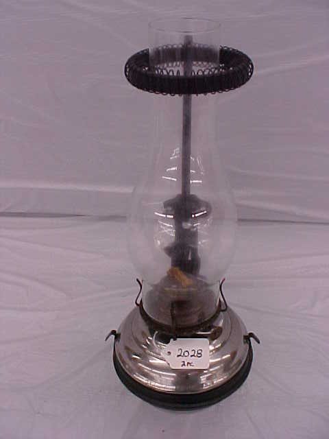 Eagle Kerosene Caboose Lamp w/Bracket