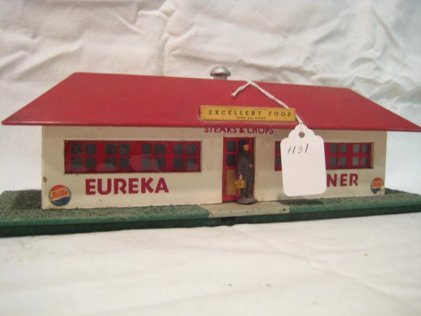 Eureka Diner: Red Roof #275