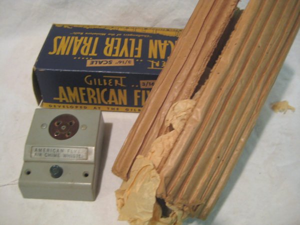 Air chime whistle in box: gray control box