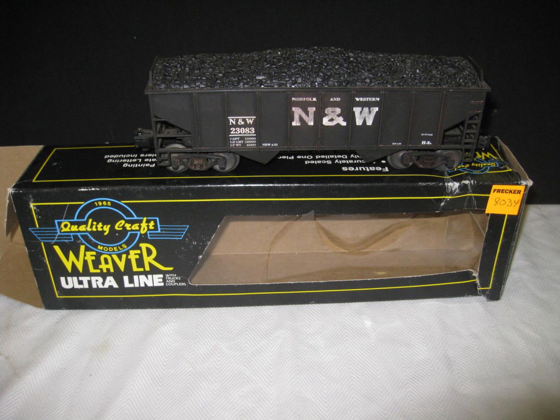 Weaver Ultra line Hopper Car: Weaver Ultra Line Norfolk and Western Hopper Car #23083