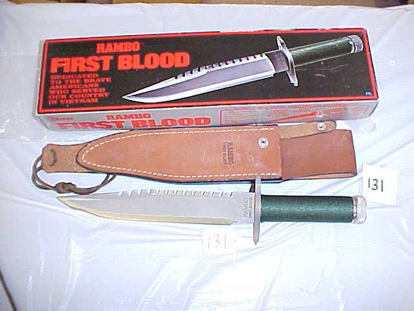 United Cutlery 1989 Carolco: United Cutlery 1989 Carolco , all right reservered Rambo First Blood UC-RB1 leather sheath box little plastic first aid kit in handle