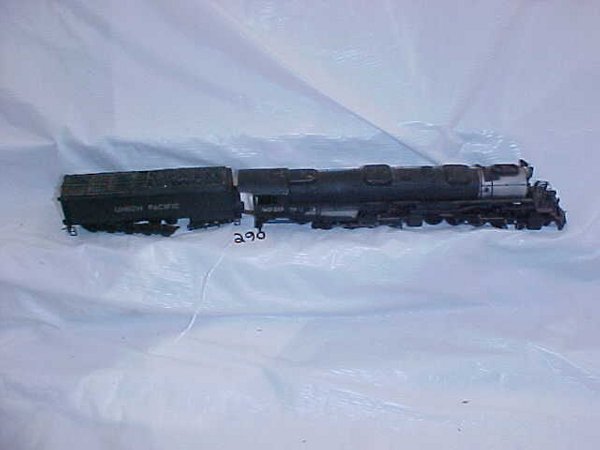 Brass 4-8-8-4 Articulated L&T: Brass 4-8-8-4 Articulated L&T, good condition