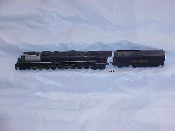 Union Pacific Brass 4-8-8-4 Big Box L&T: Union Pacific Brass 4-8-8-4 Big Box L&T, good condition