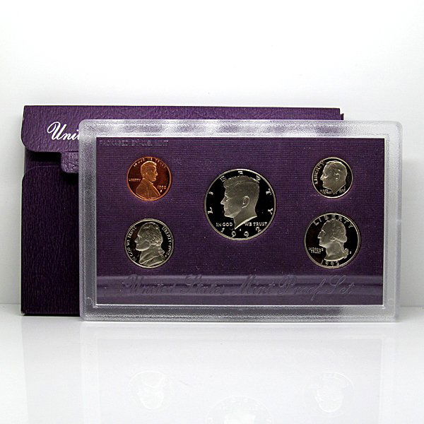 1992-S US Mint Proof Set: In this 1992 5 Coin Clad Proof Set you will receive the Penny, Nickel, Dime, Quarter, Half Dollar (all bearing the S Mint Mark). This set comes in the original box.