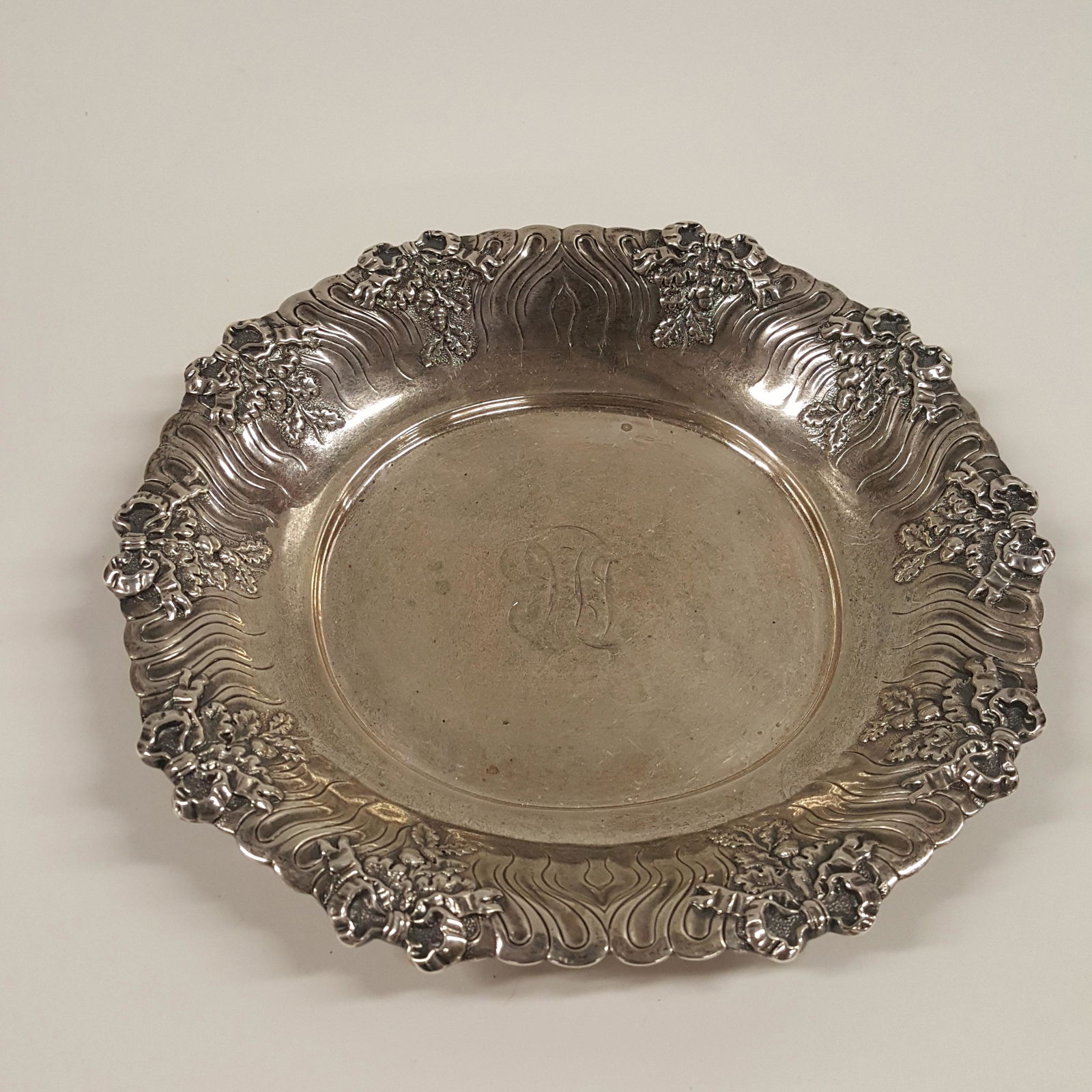 Tiffany STERLING SILVER OVAL DISH (1 of 4)