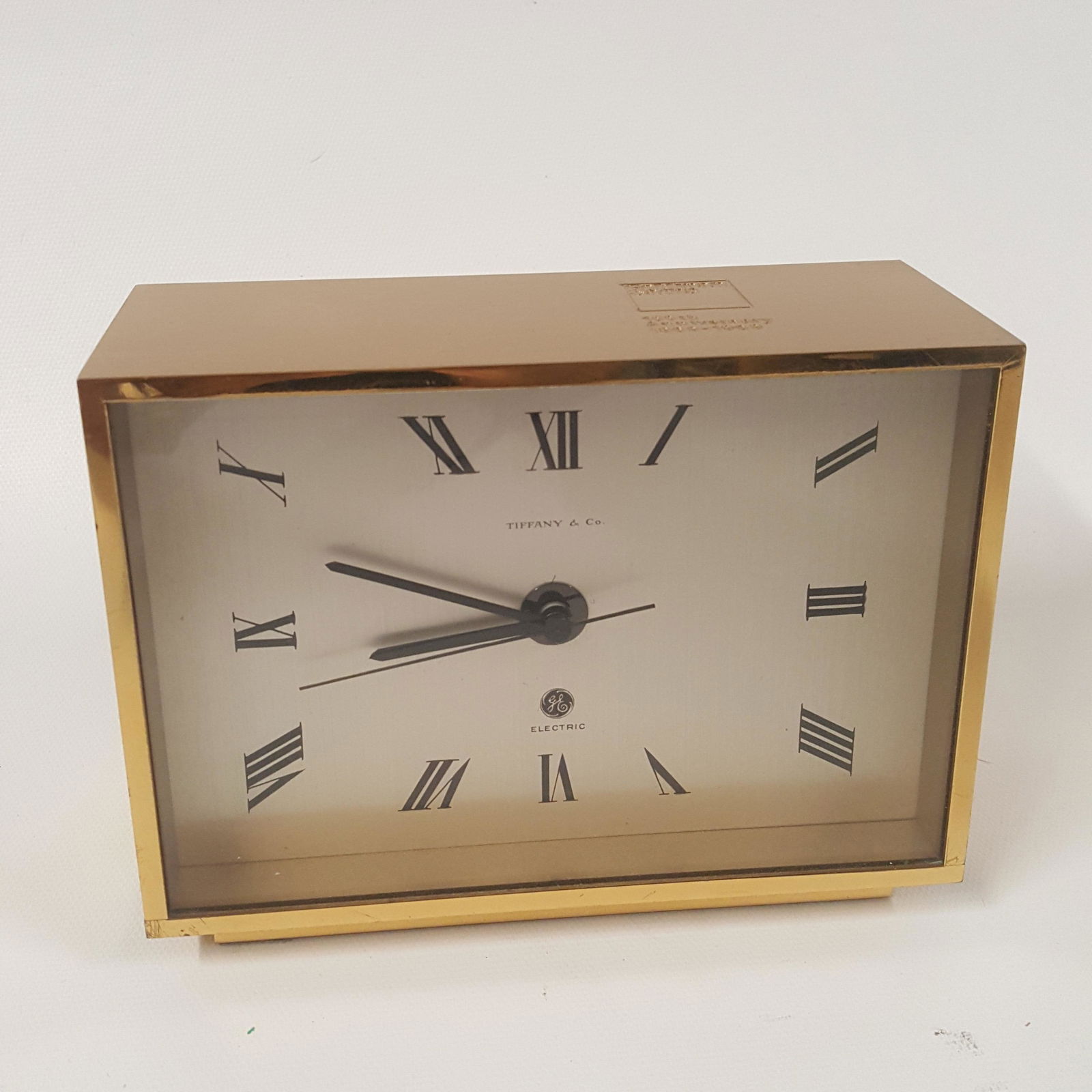 Tiffany Desk Clock Goldman Sachs Presentation (1 of 4)