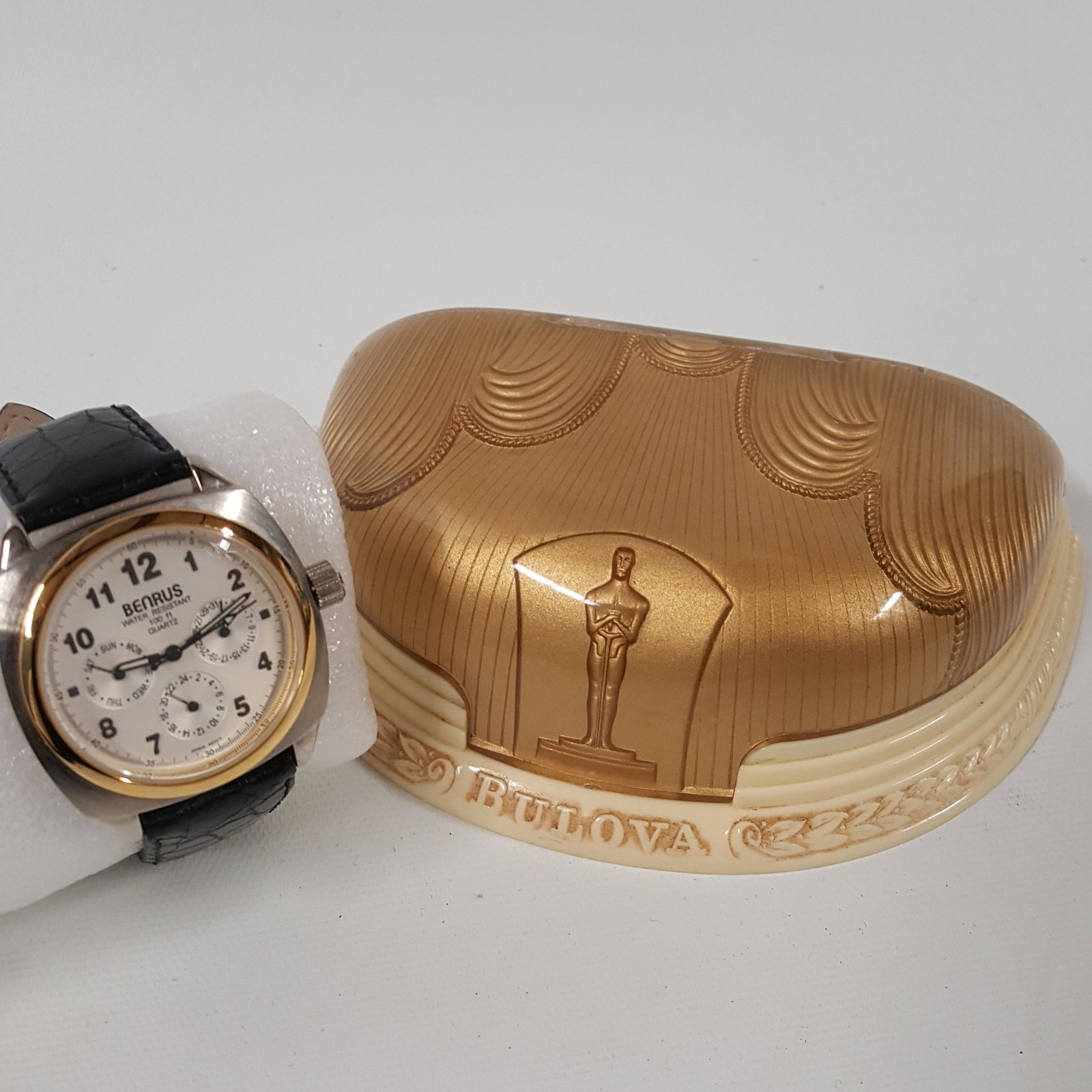 Academy Awards OSCARS Bulova Box with Benrus watch: Academy Awards OSCARS Bulova Box with Benrus watch