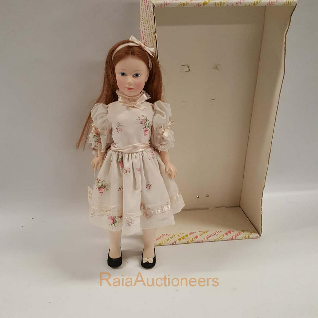EFFANBEE Four Seasons SUMMER Doll 7702: EFFANBEE Four Seasons SUMMER Doll 7702, comes with half box