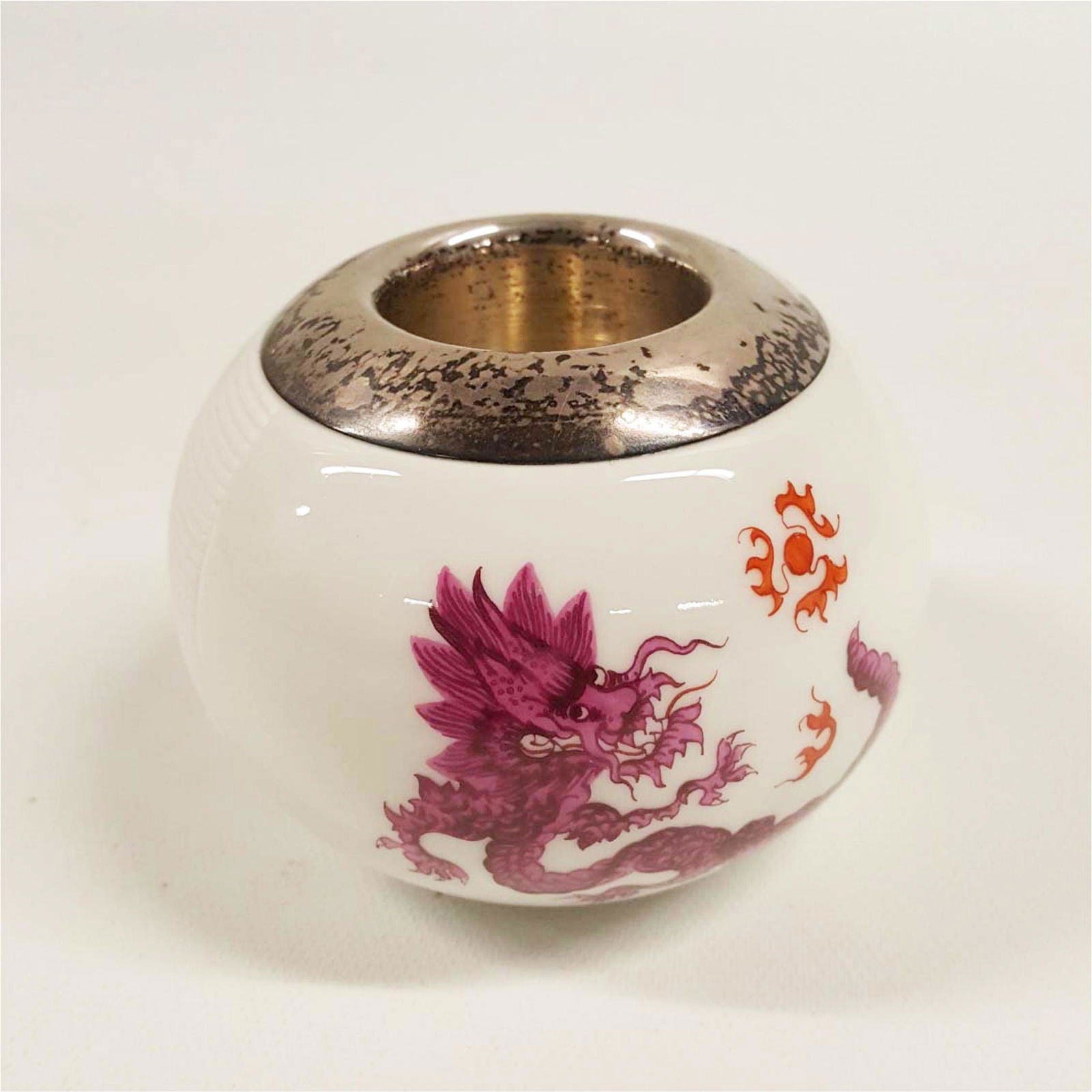 Meissen Porcelain small round Match Holder (1 of 5)