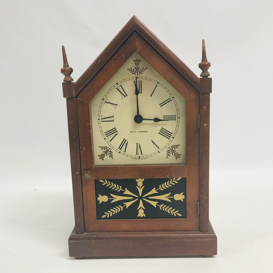 Seth Thomas Steeple Mantle Shelf Clock (1 of 4)