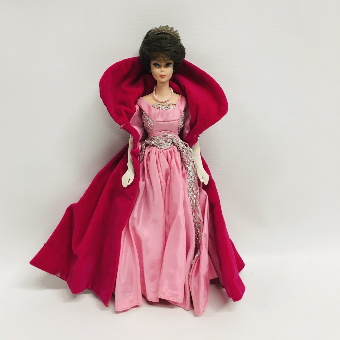 Vintage Mattel Bubble Cut Barbie Doll (1 of 7)