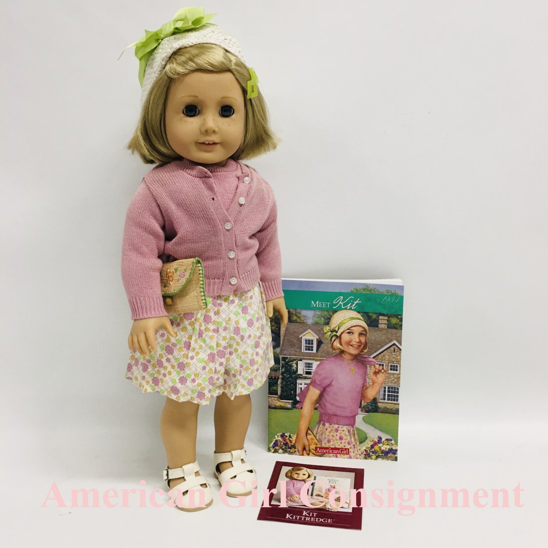 Pleasant Company Kit Doll with Hat and Necklace: Pleasant Company Kit Doll with Hat, Hair clip, Purse, Hankie and Necklace