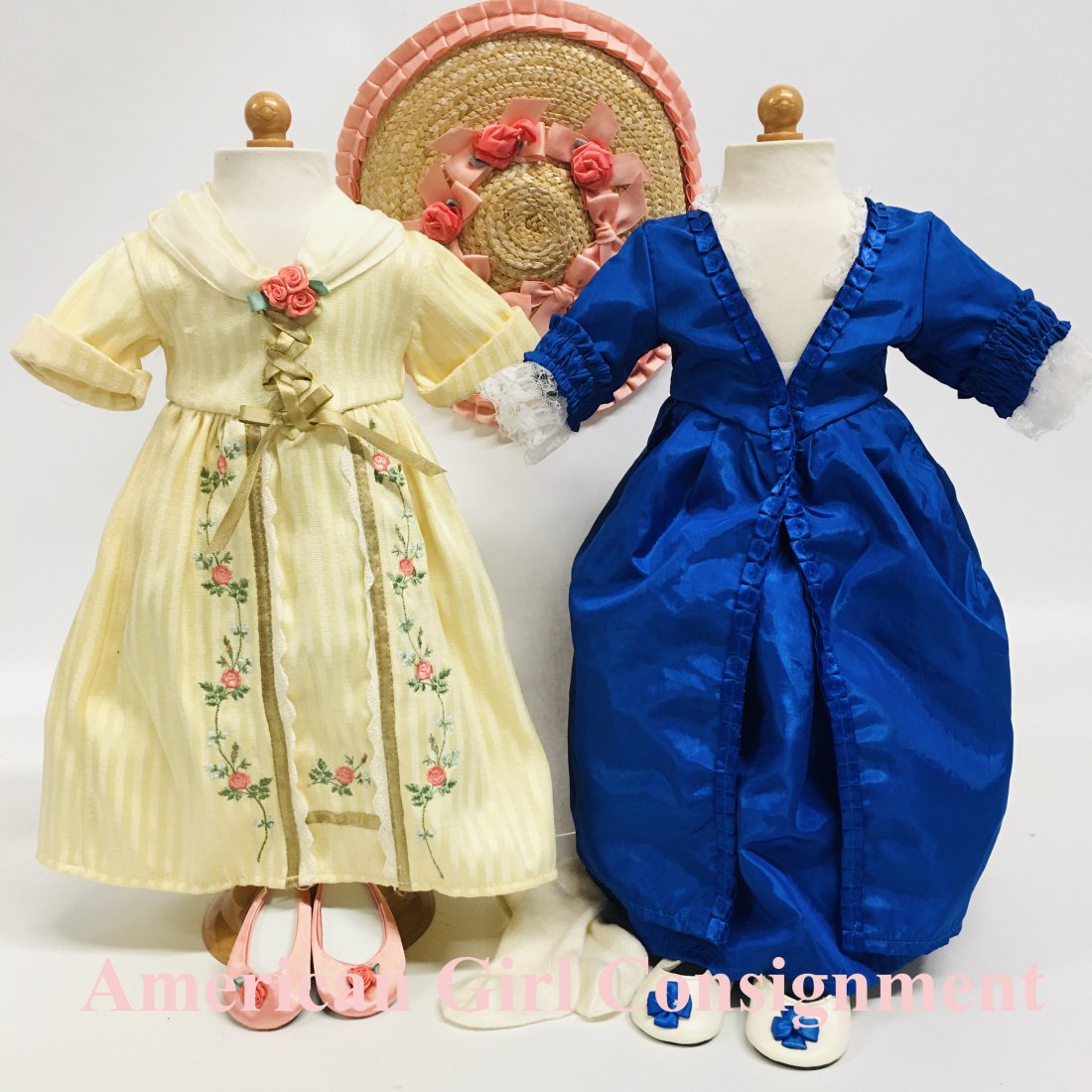 American Girl Doll Felicity Tea Lesson and Christmas: American Girl Doll Felicity Tea Lesson gown with matching straw hat and satin slippers and blue Christmas over dress and soes, no skirt. ------------------ please review all pictures carefully because