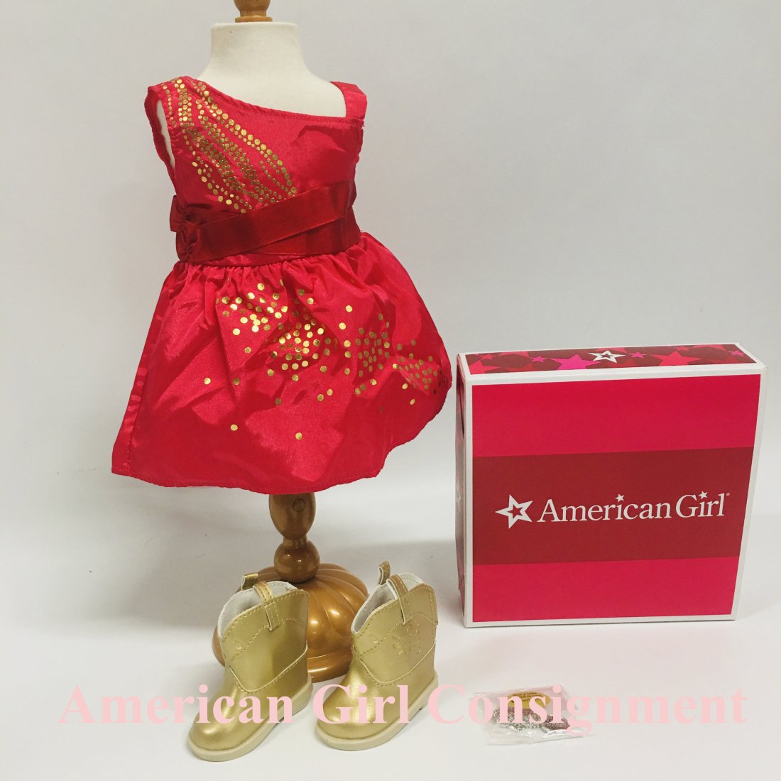 American Girl Doll Saige Sparkle Dress and Gold Boots: American Girl Doll Saige Sparkle Dress and Gold Boots ------------------ please review all pictures carefully because they are part of the description and show condition issues if any